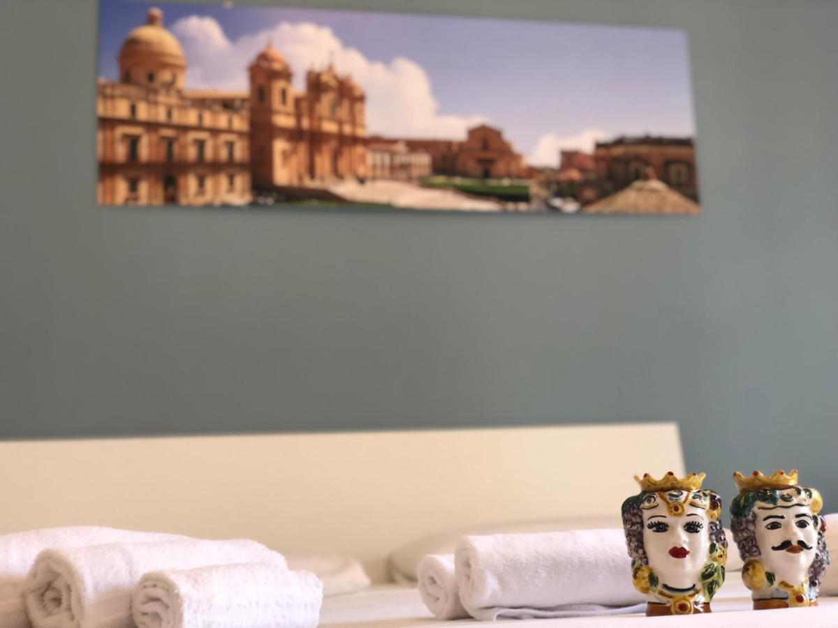 Bed & Breakfast La Madonnina Noto