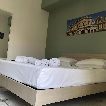 La Madonnina Bed & Breakfast Noto Exterior photo
